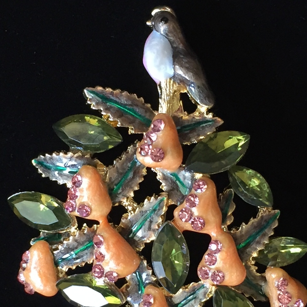 12 DAYS CHRISTMAS TREE PARTRIDGE PEAR PIN BROOCH - Picture 7 of 7